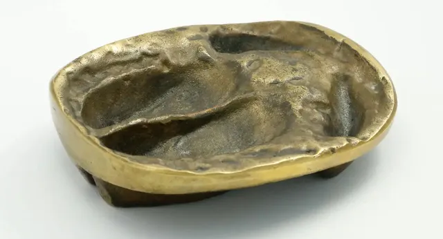 puma-aschenbecher-keiler-trittsiegel-bronze-in-holzbox-unikat image 1